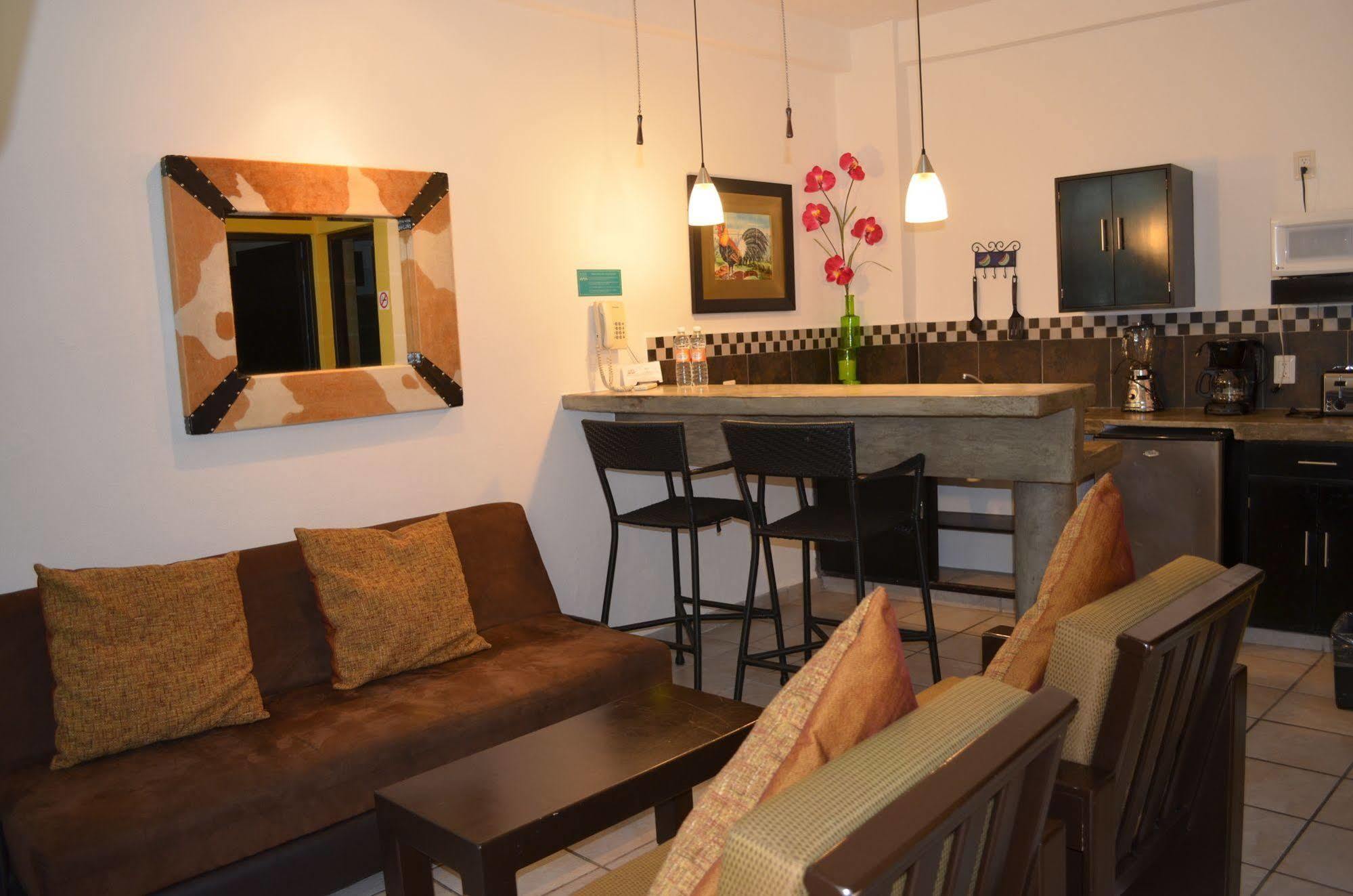 Hotel Suites Nadia Puerto Vallarta Exterior photo