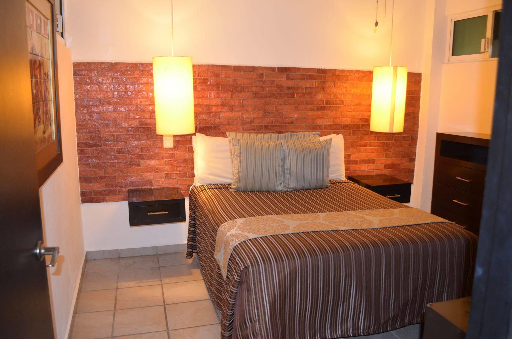 Hotel Suites Nadia Puerto Vallarta Exterior photo